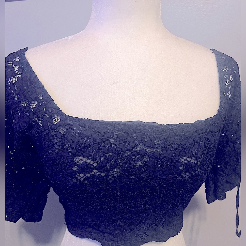 Zara Lace Crop Top